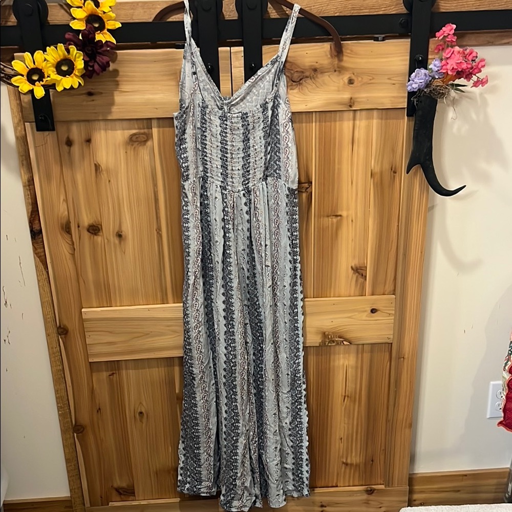 Nevena Rae Light Blue Paisley Patterned Jumpsuit - Picture 11 of 15